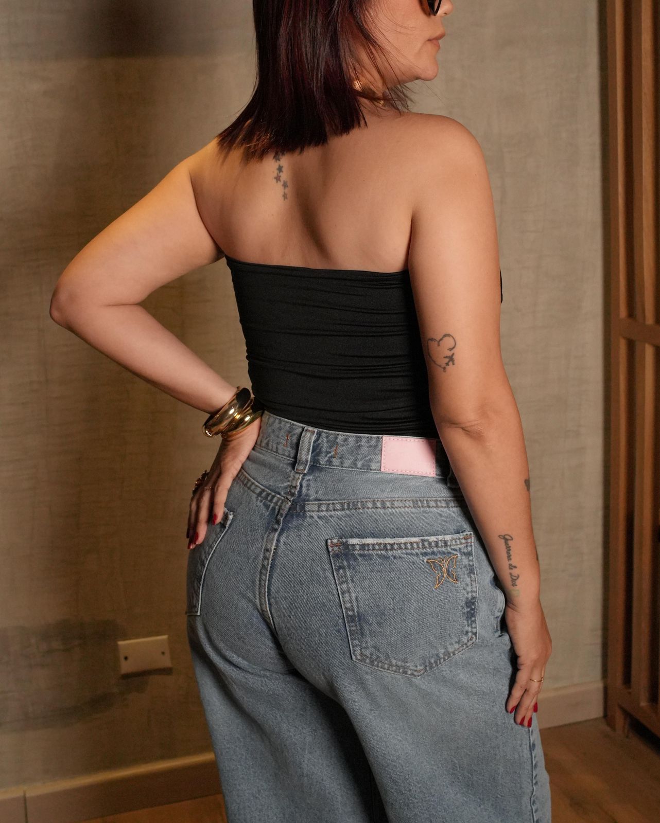 JEAN ISABEL