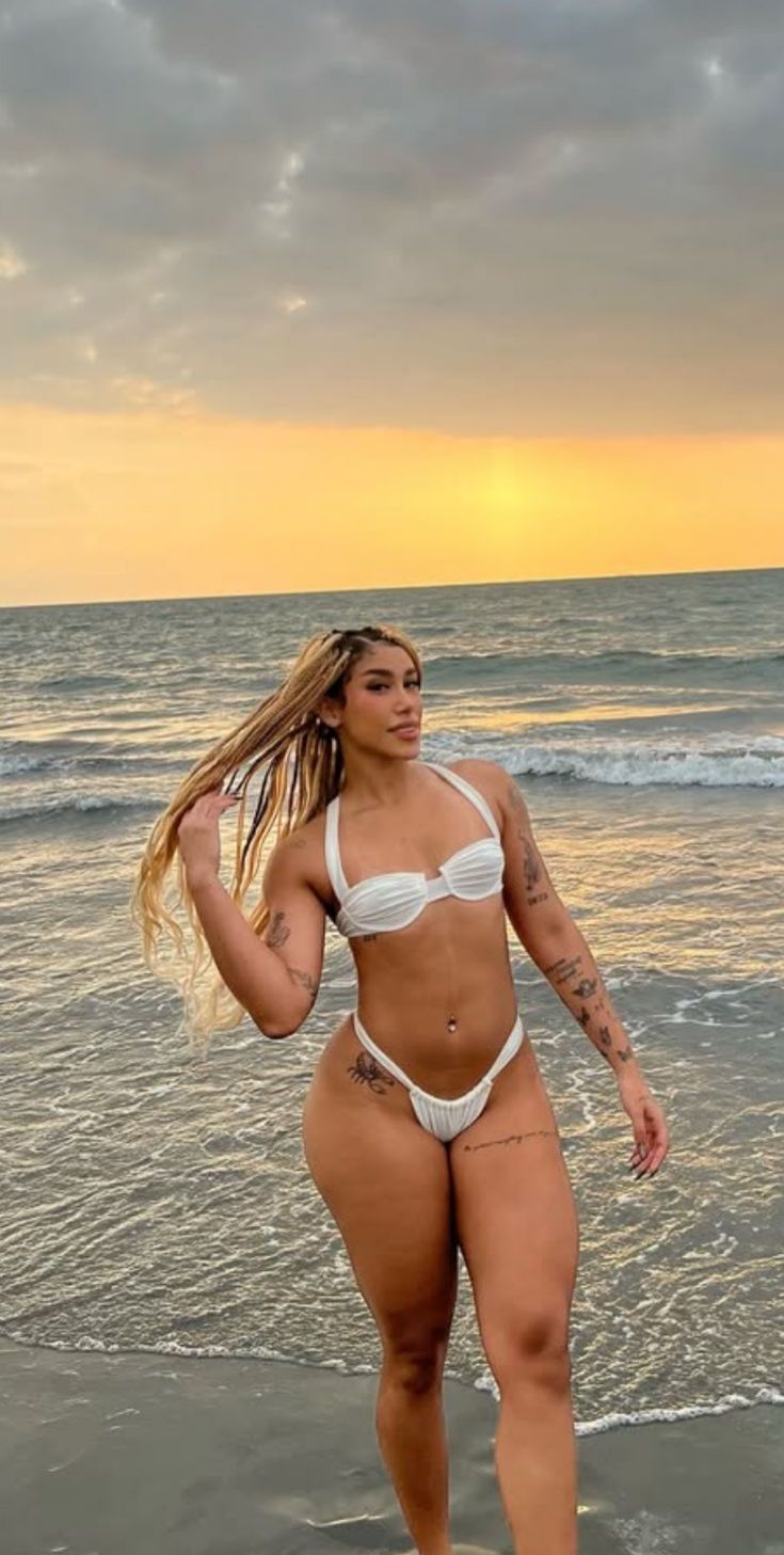 Bikini medusa